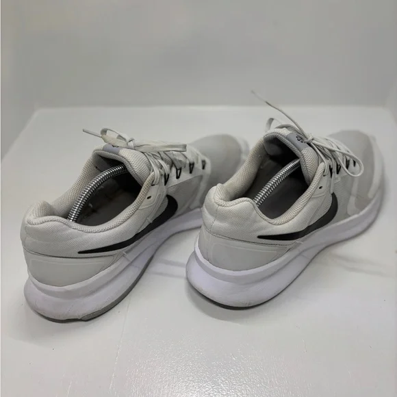 Nike Swift 3 Men’s Running Shoes Size 12 Gray Black Lightweight Trainers - Picture 5 of 12